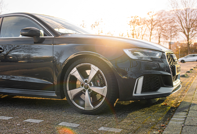 Audi RS3 Sportback 8V 2018