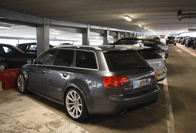 Audi RS4 Avant B7