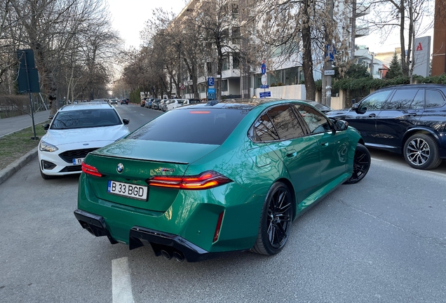 BMW M5 G90