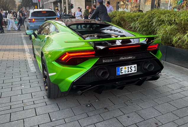 Lamborghini Huracán LP640-2 Tecnica