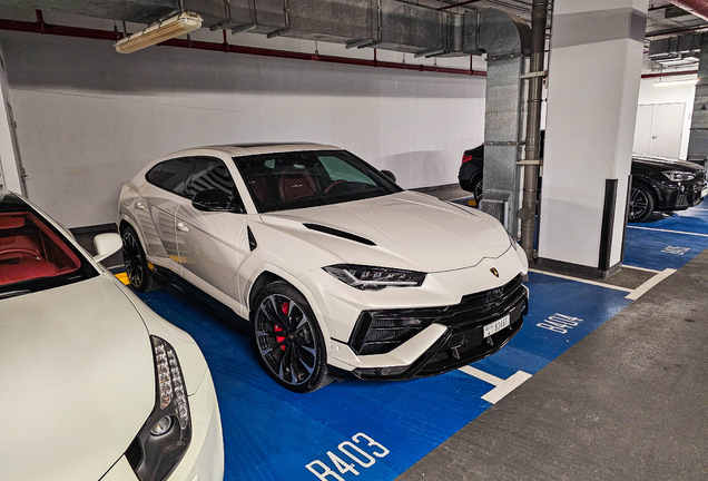 Lamborghini Urus S