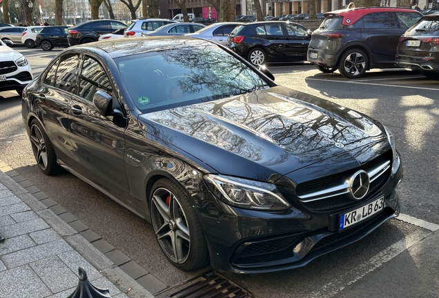 Mercedes-AMG C 63 S W205