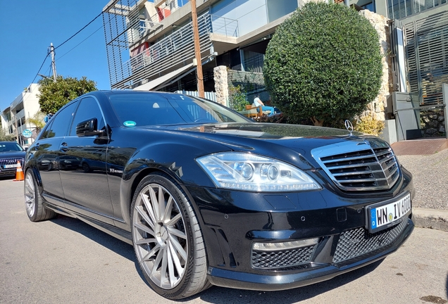 Mercedes-Benz S 63 AMG W221 2011