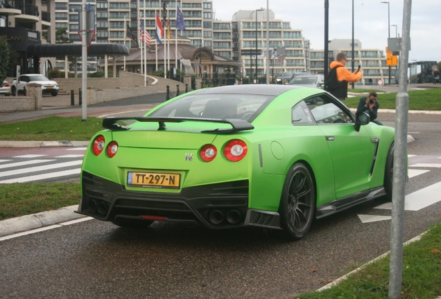 Nissan GT-R