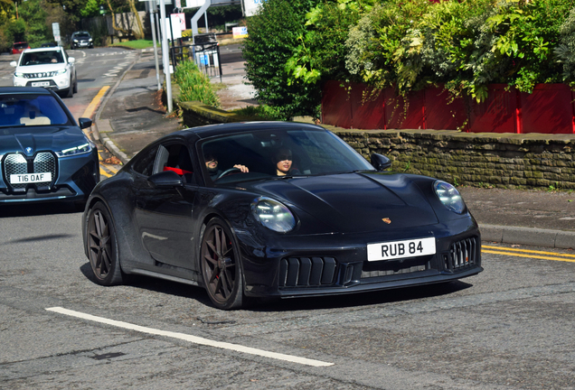 Porsche 992 Carrera 4 GTS MkII