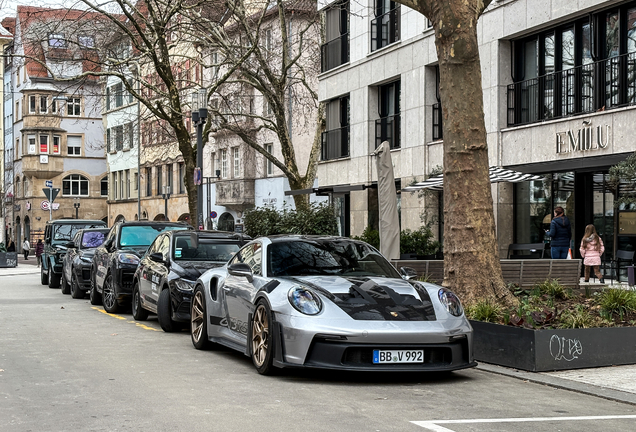Porsche 992 GT3 RS Weissach Package