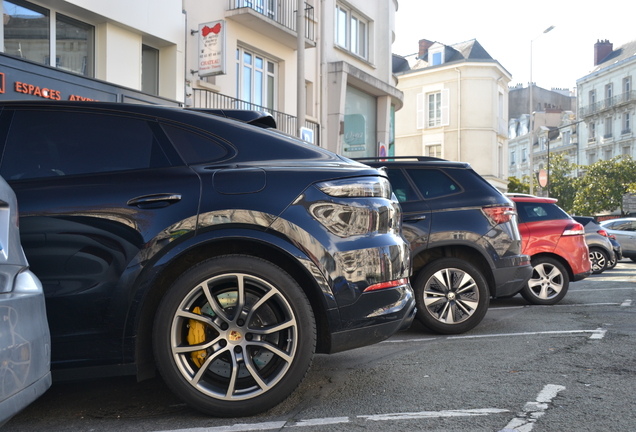 Porsche Cayenne Coupé Turbo S E-Hybrid