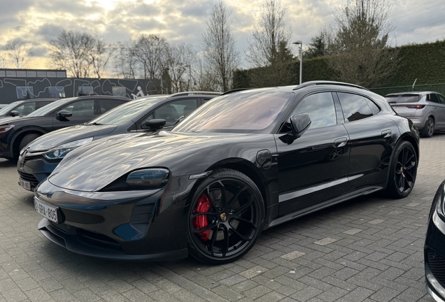Porsche Taycan GTS Sport Turismo