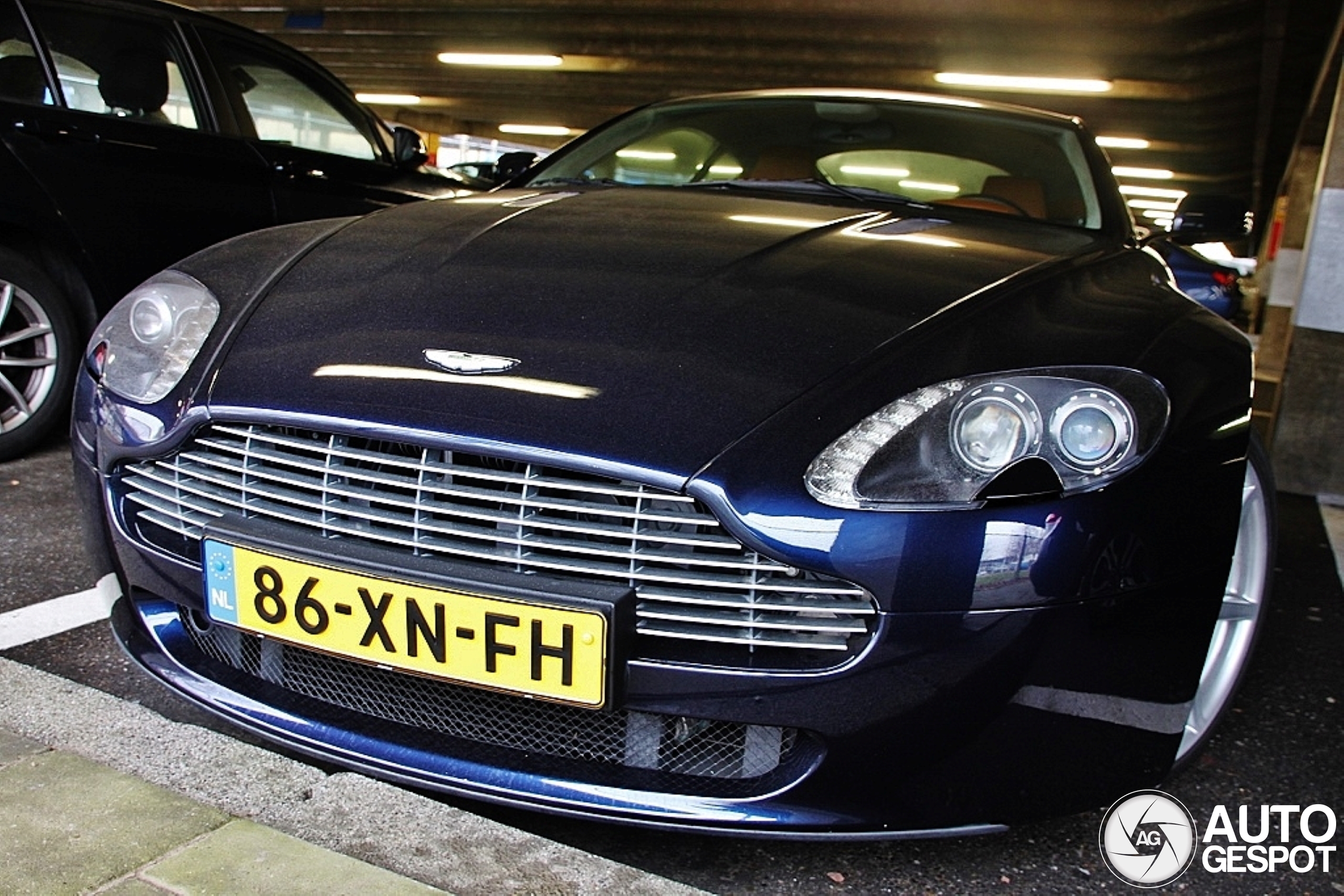 Aston Martin V8 Vantage