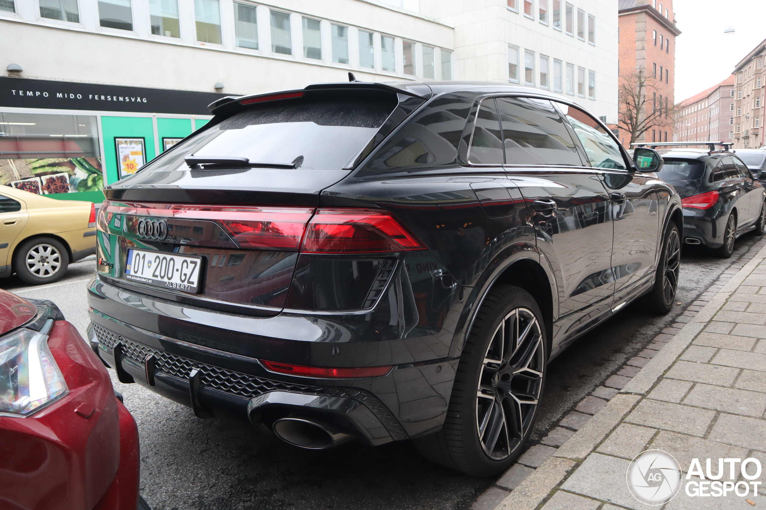 Audi RS Q8 2024