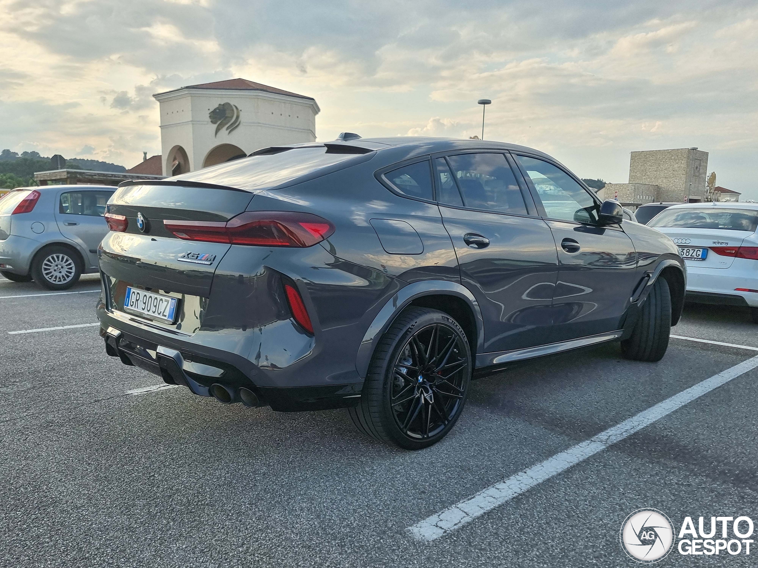 BMW X6 M F96 Competition 2024