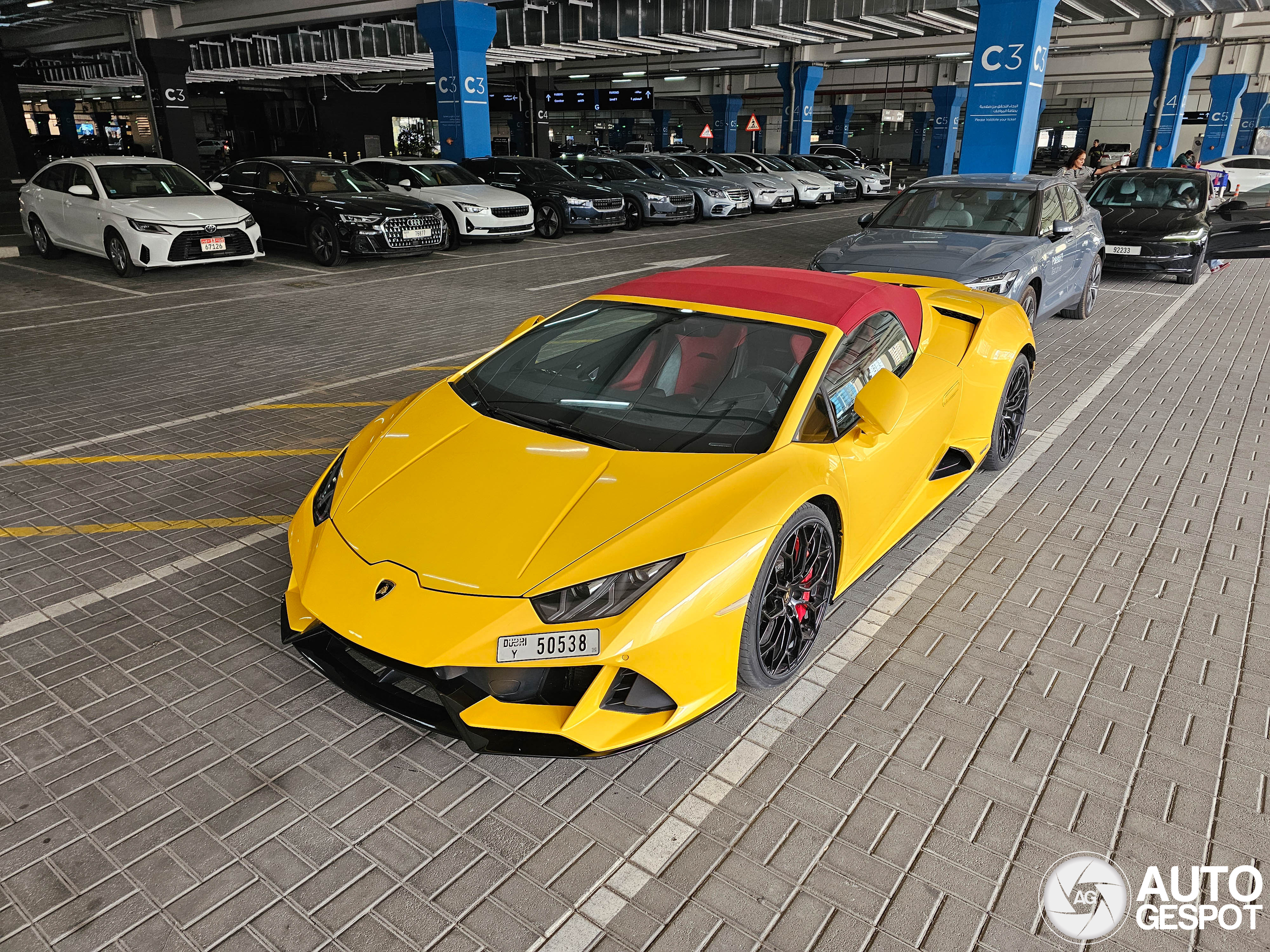 Lamborghini Huracán LP640-4 EVO Spyder