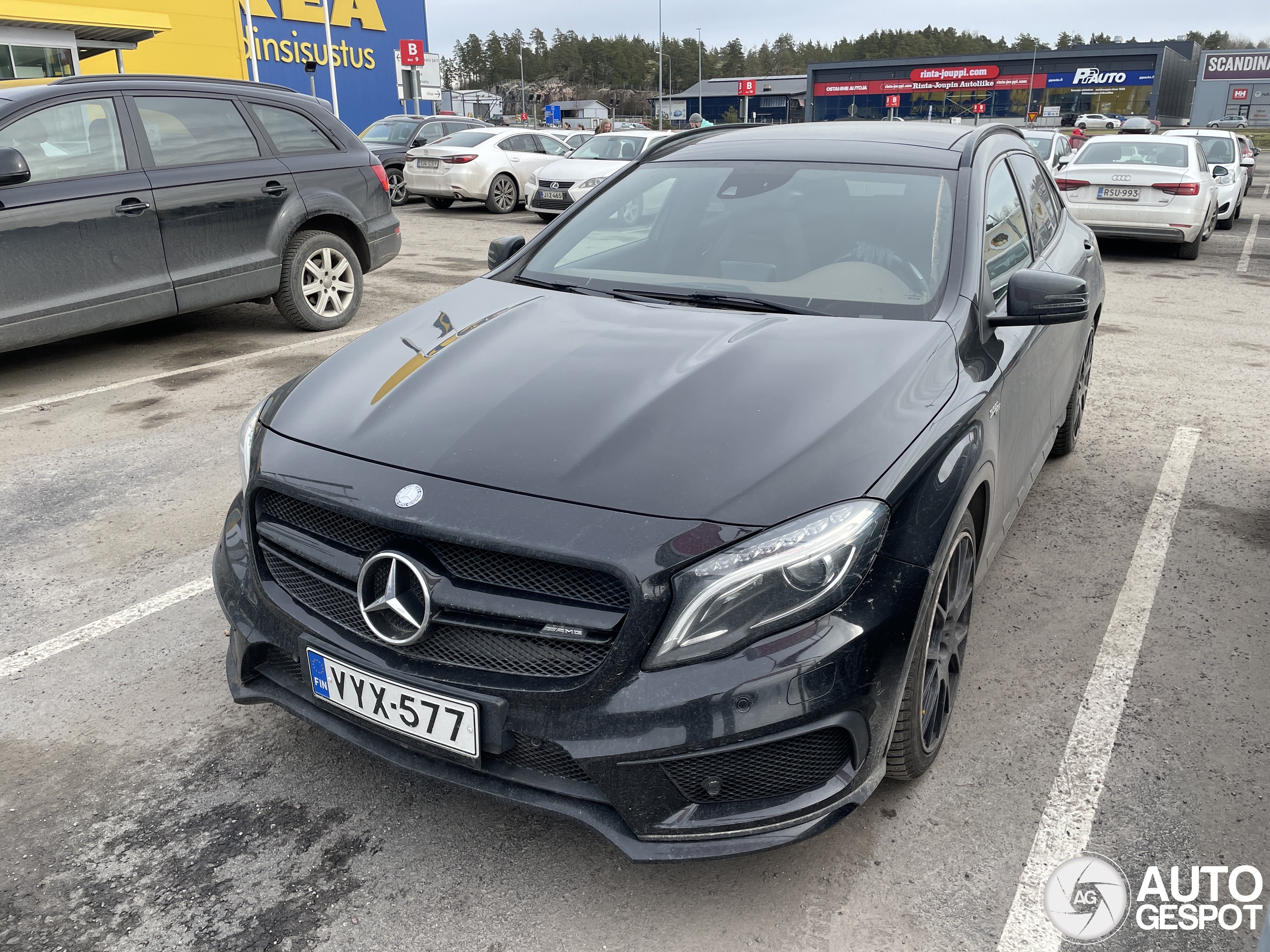 Mercedes-AMG GLA 45 X156