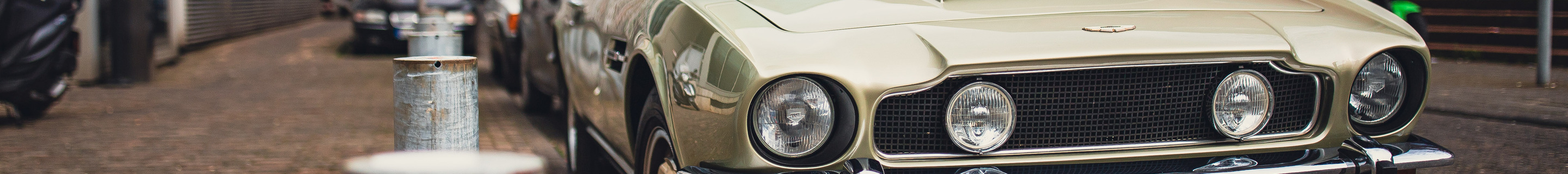 Aston Martin DBS V8 1969 - 1972