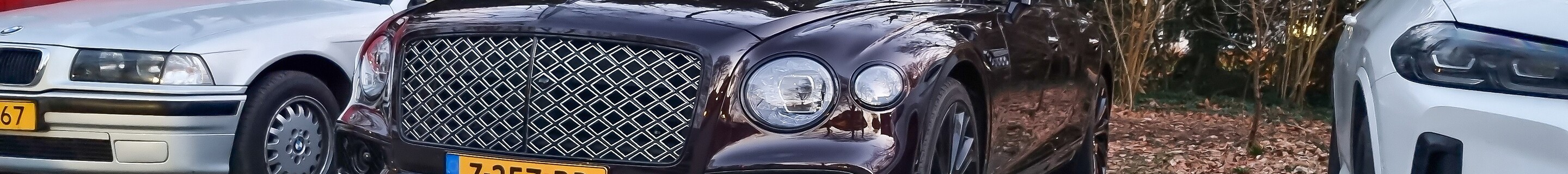 Bentley Flying Spur Hybrid Mulliner