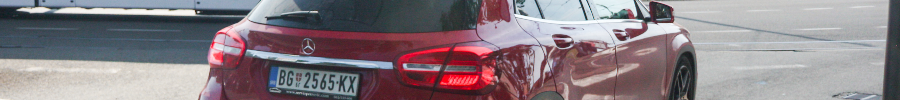 Mercedes-Benz GLA 45 AMG X156