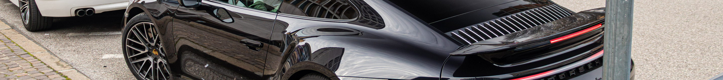 Porsche 992 Turbo MkI