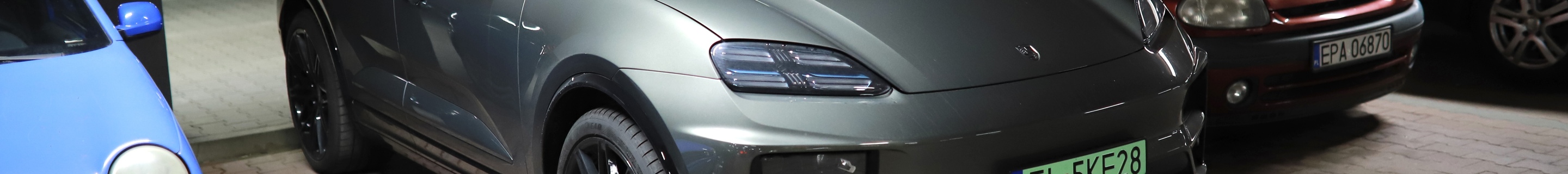 Porsche Macan EV Turbo