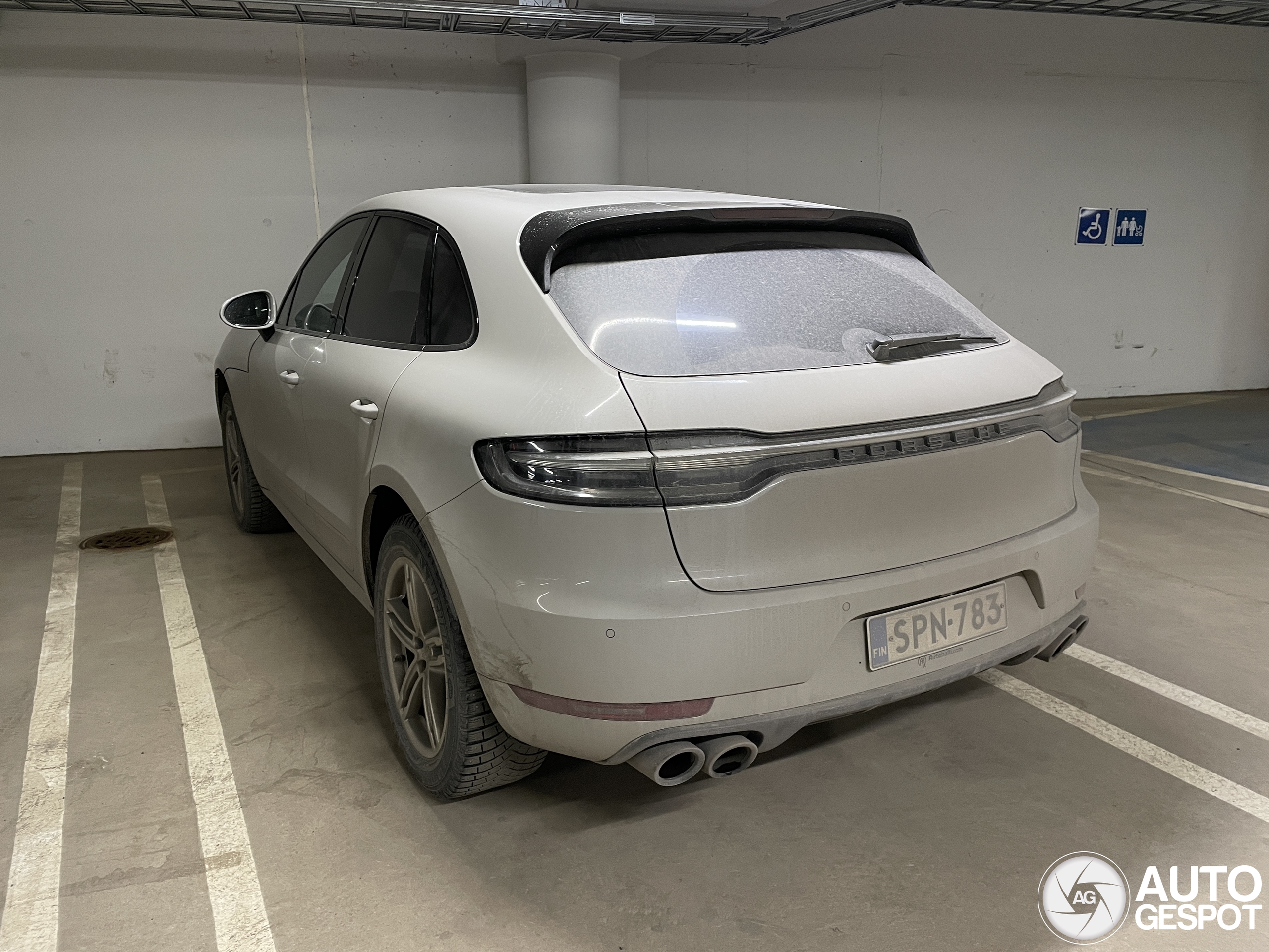 Porsche 95B Macan GTS MkII