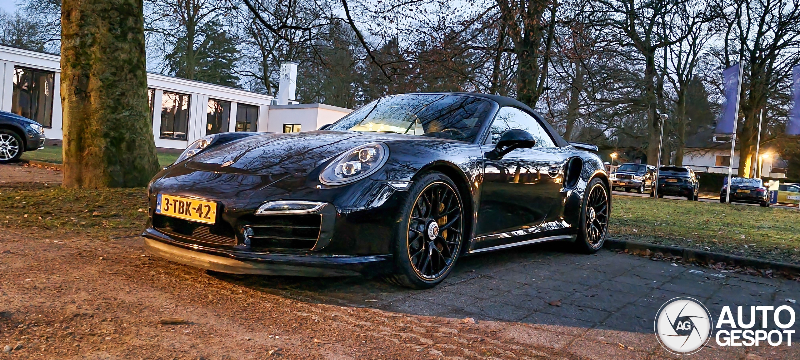 Porsche 991 Turbo S Cabriolet MkI