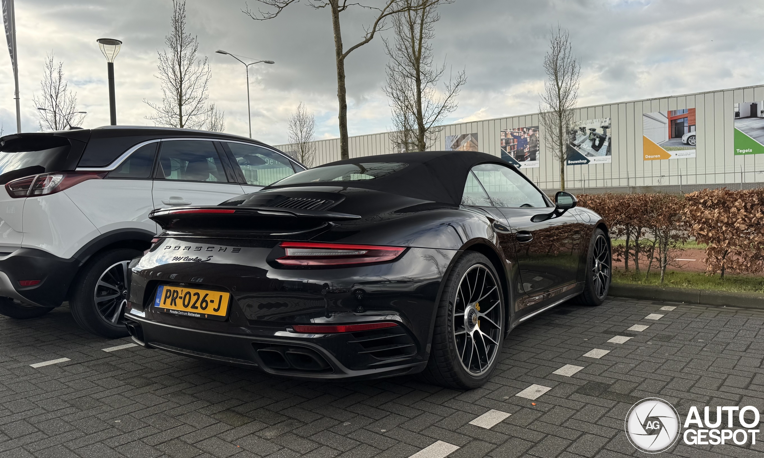 Porsche 991 Turbo S Cabriolet MkII