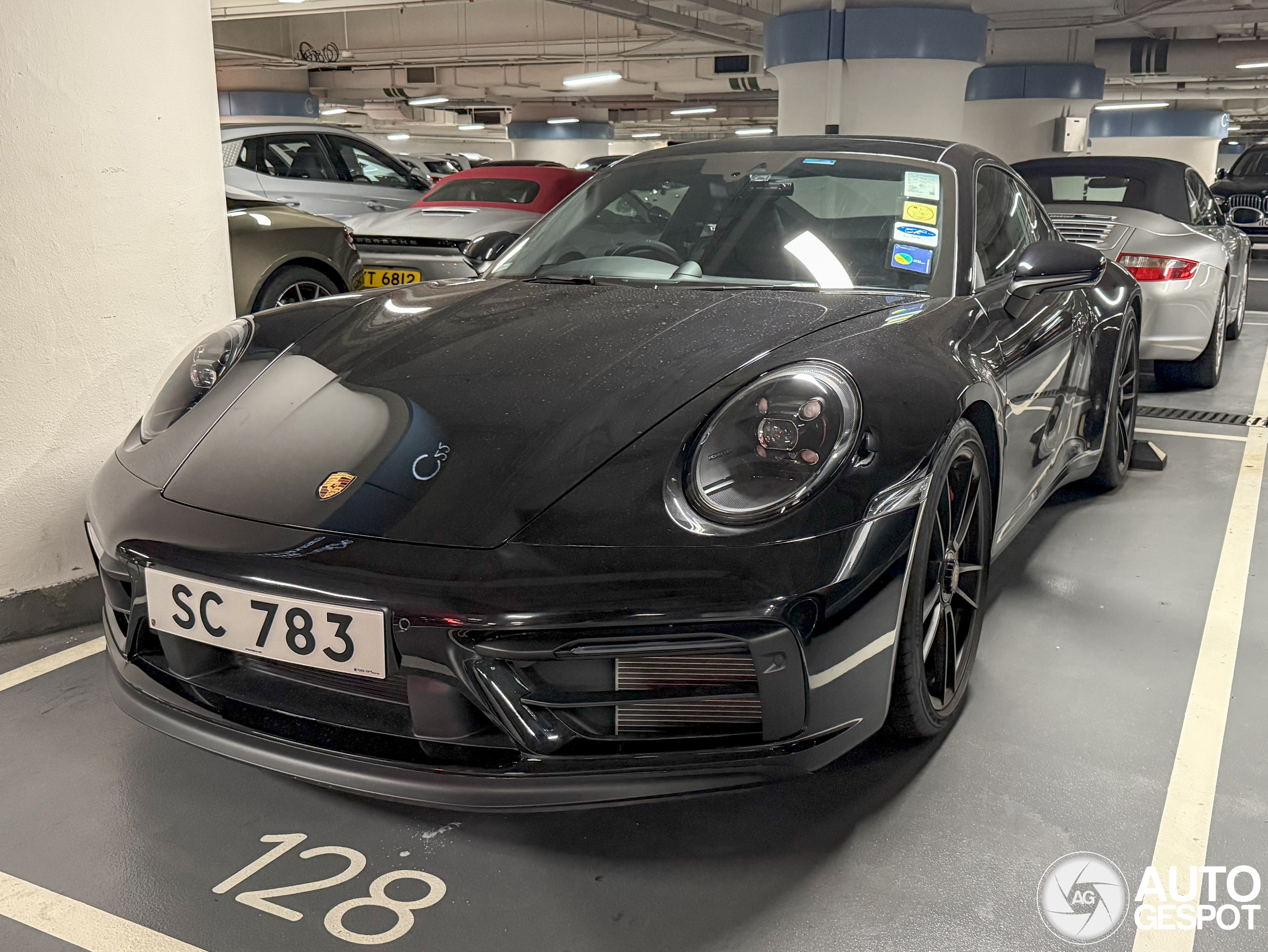 Porsche 992 Carrera GTS