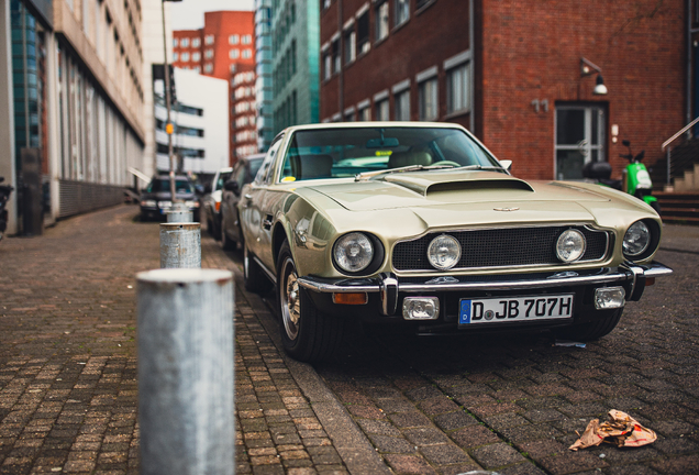 Aston Martin DBS V8 1969 - 1972