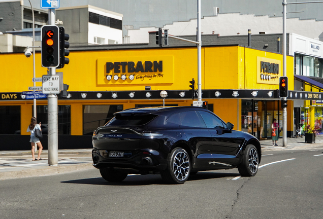 Aston Martin DBX