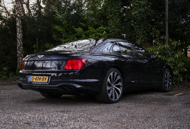 Bentley Flying Spur Hybrid
