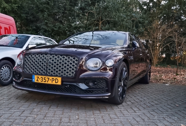 Bentley Flying Spur Hybrid Mulliner