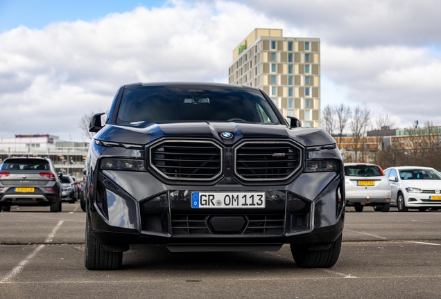 BMW XM G09