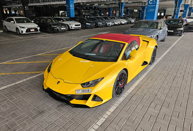 Lamborghini Huracán LP640-4 EVO Spyder