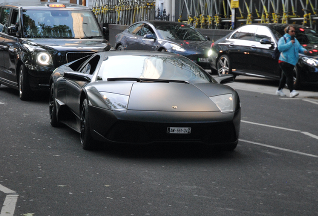 Lamborghini Murciélago LP640