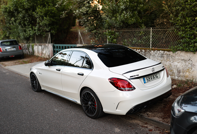 Mercedes-AMG C 63 S W205