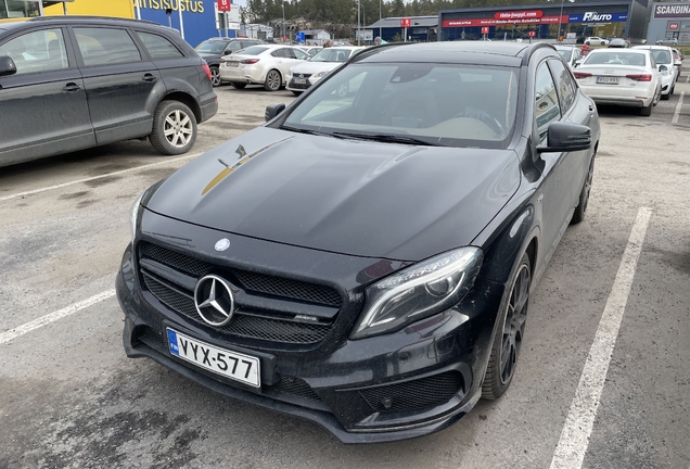 Mercedes-AMG GLA 45 X156