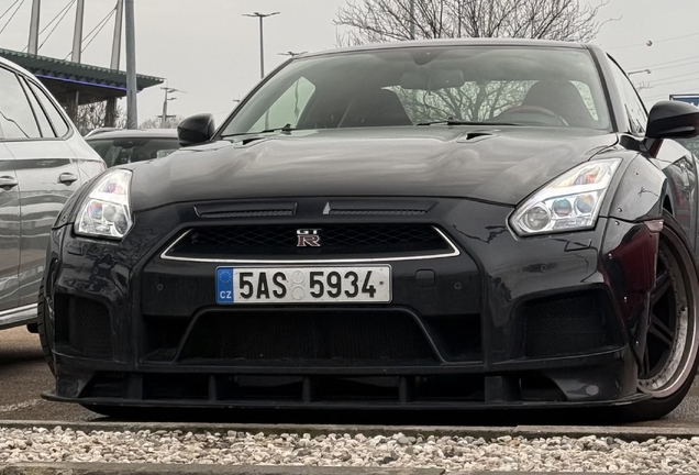Nissan GT-R 2017