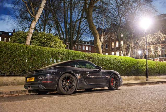Porsche 718 Cayman GTS