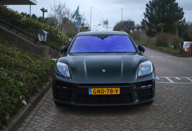 Porsche 972 Panamera Turbo E-Hybrid