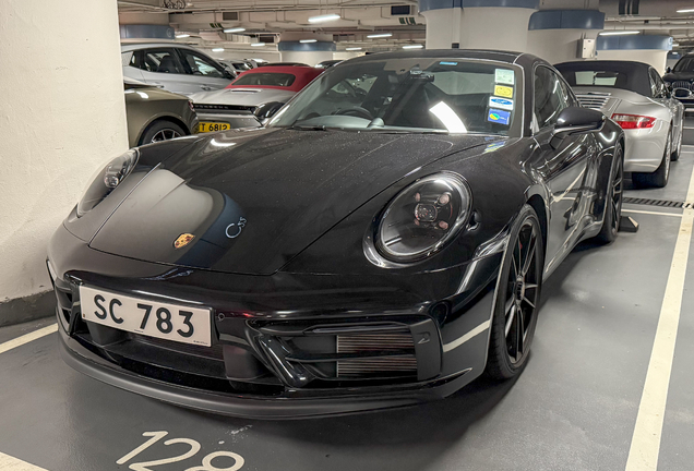 Porsche 992 Carrera GTS