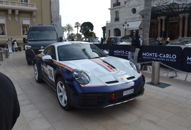 Porsche 992 Dakar