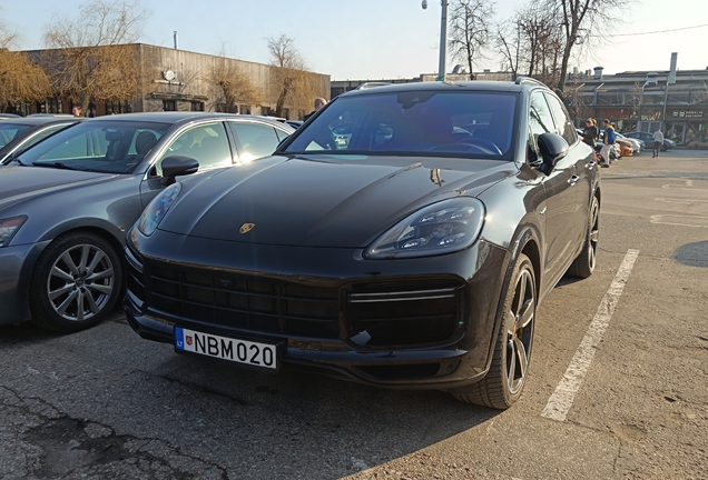 Porsche Cayenne Turbo S E-Hybrid