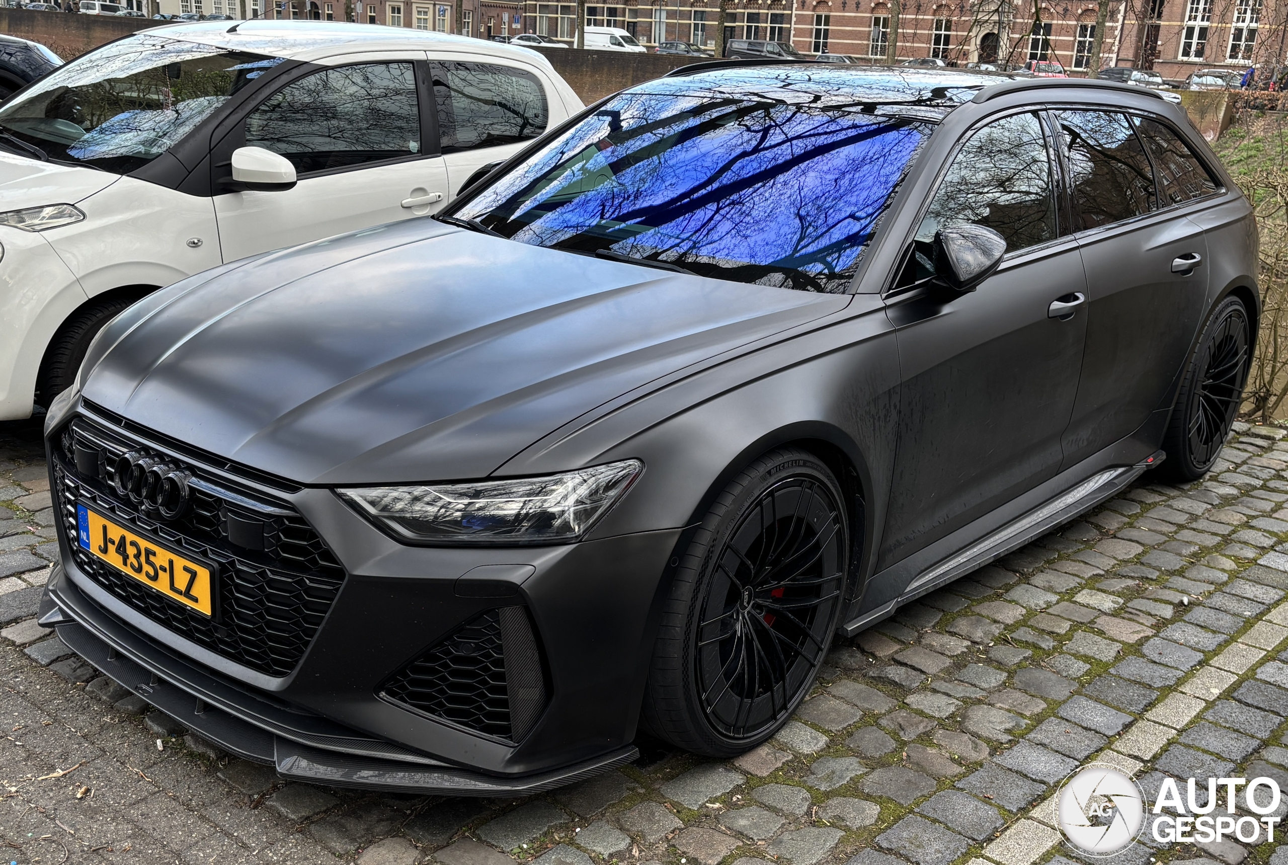 Audi RS6 Avant C8 Urban