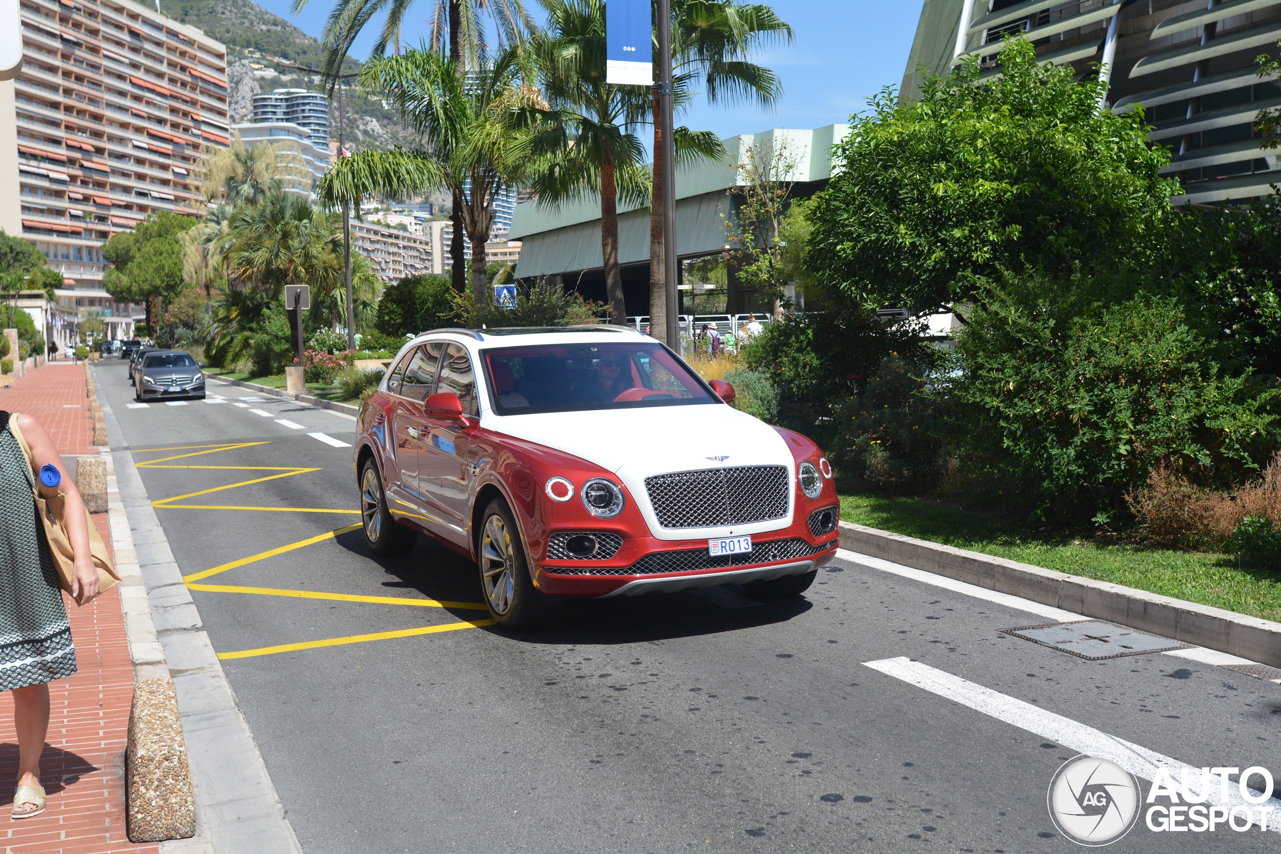 Bentley Bentayga V8