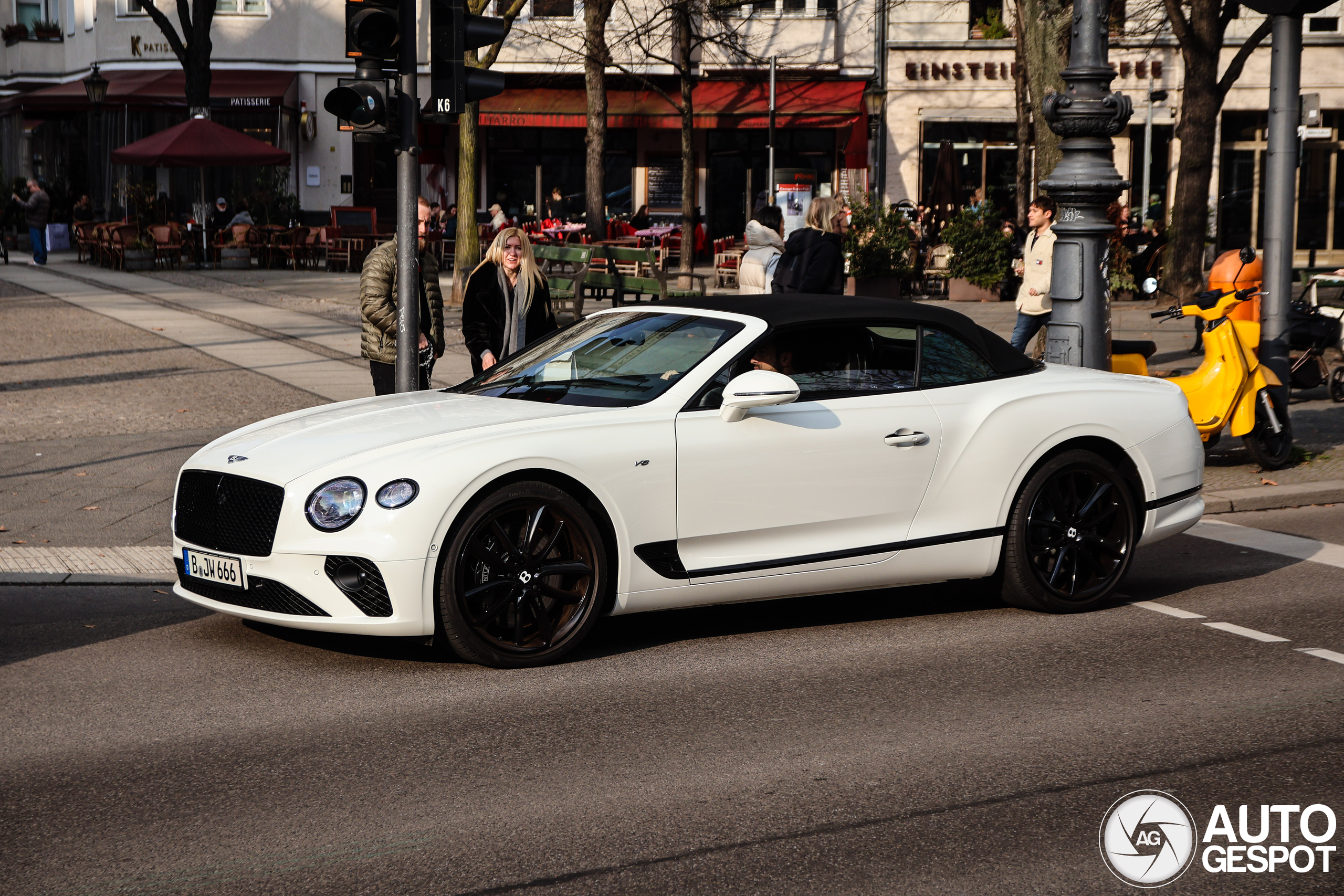 Bentley Continental GTC V8 2020