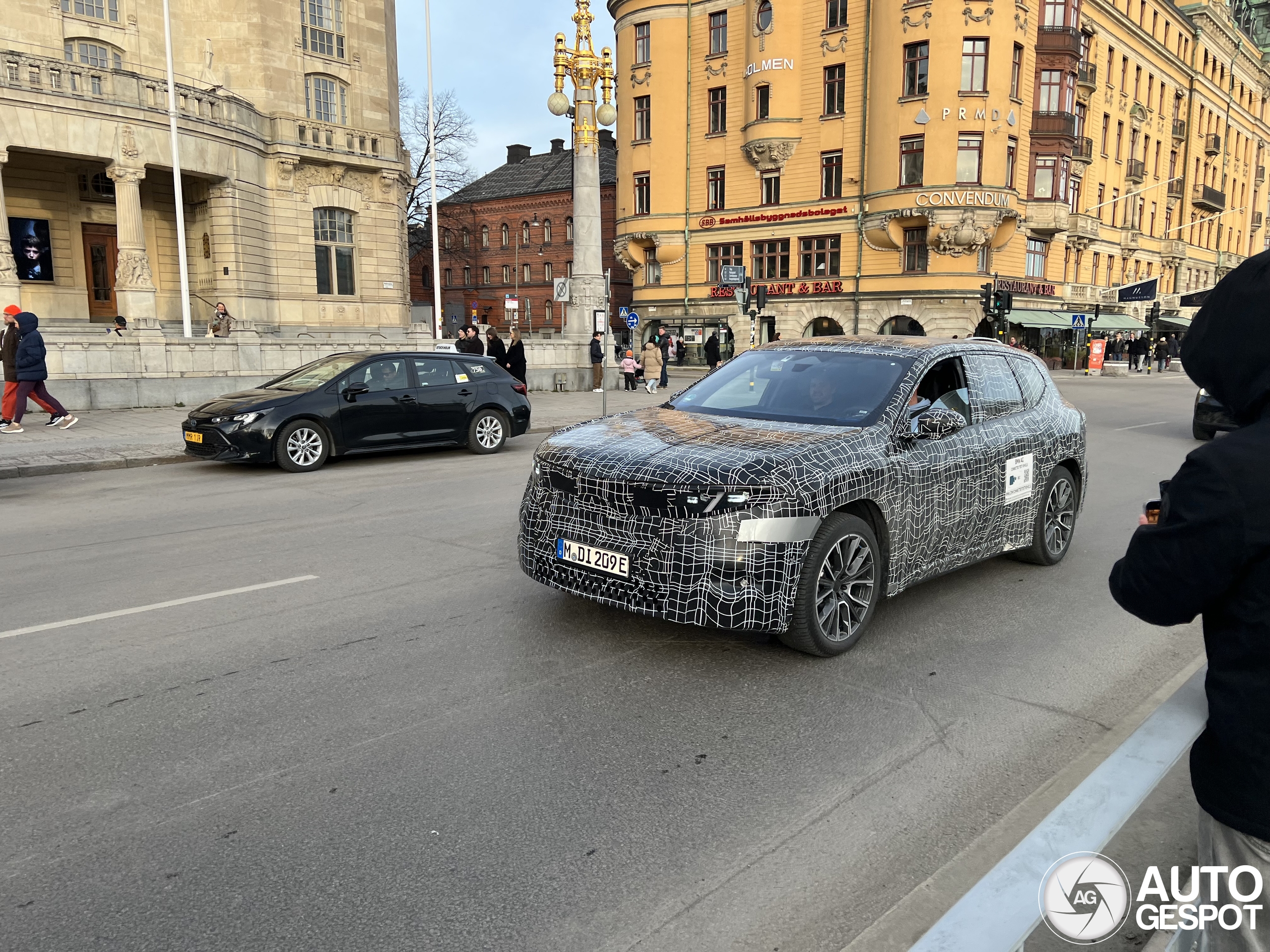 BMW iX3