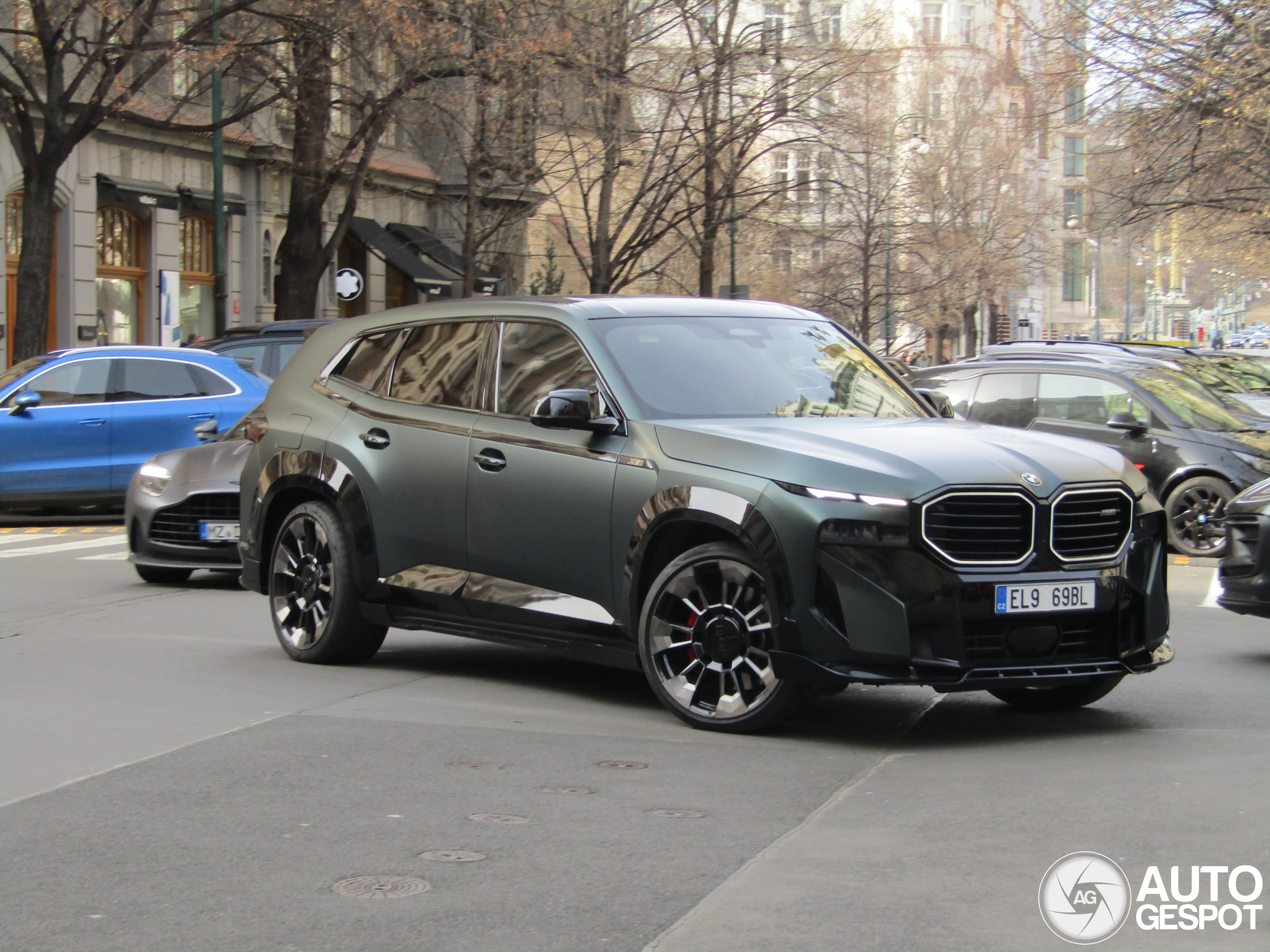 BMW XM G09 Renegade Design