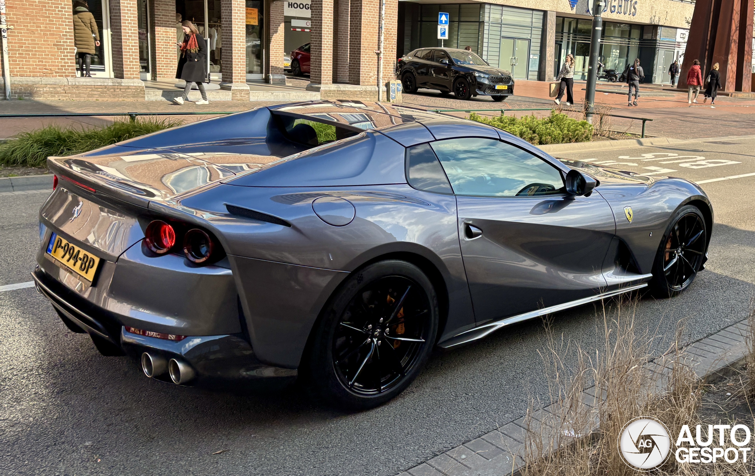 Ferrari 812 GTS