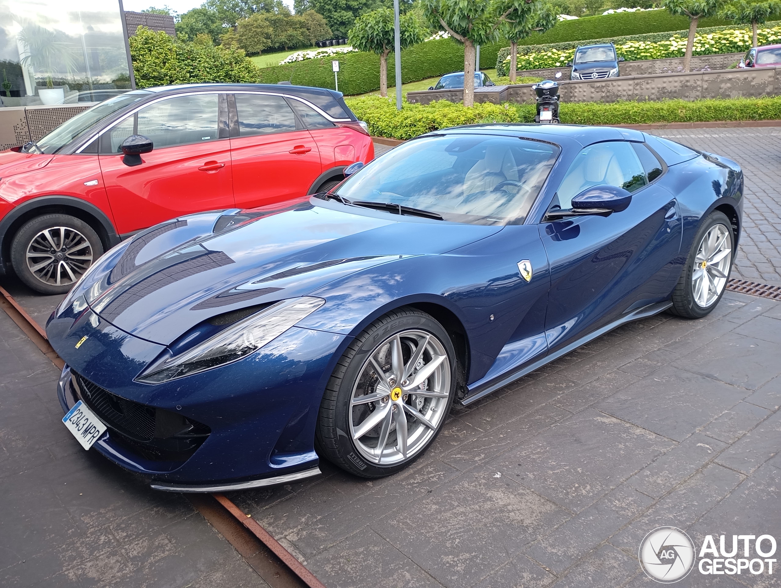 Ferrari 812 GTS