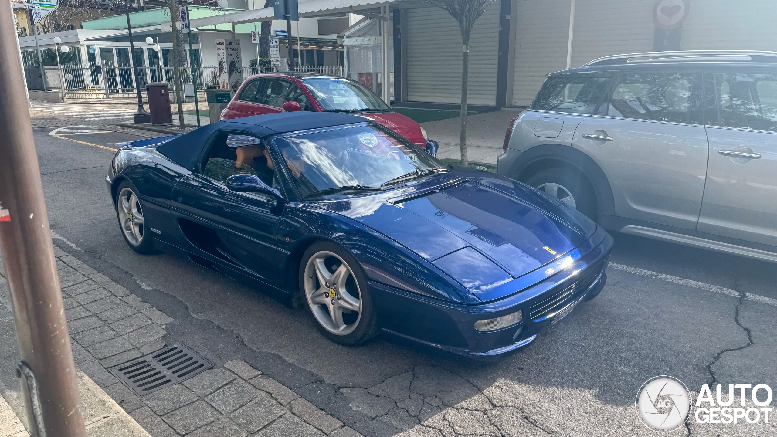 Ferrari F355 Spider