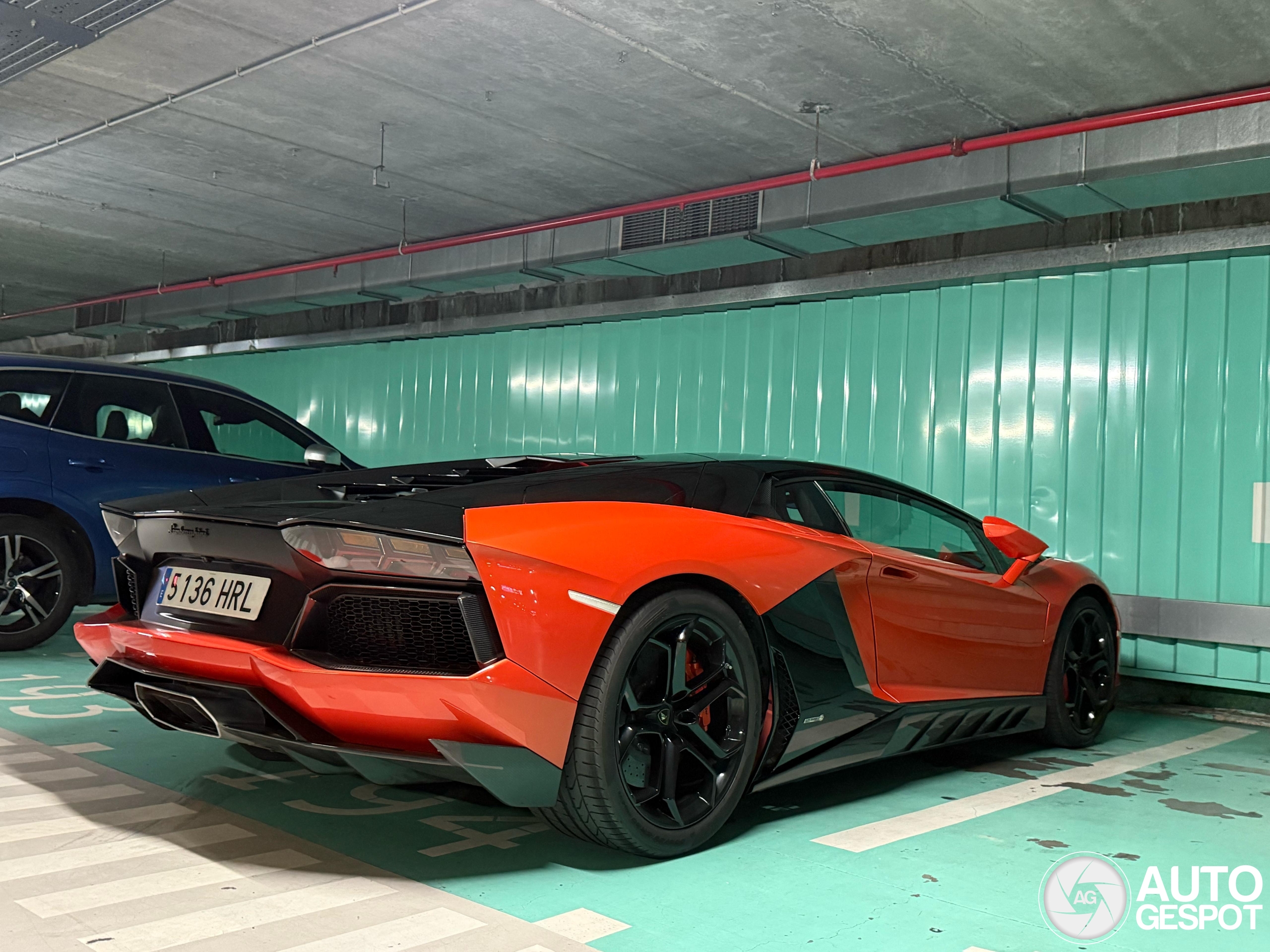 Lamborghini Aventador LP700-4